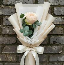 Букет цветов из:  Розы в Чике