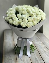 Букет 35 Белых роз в Чике