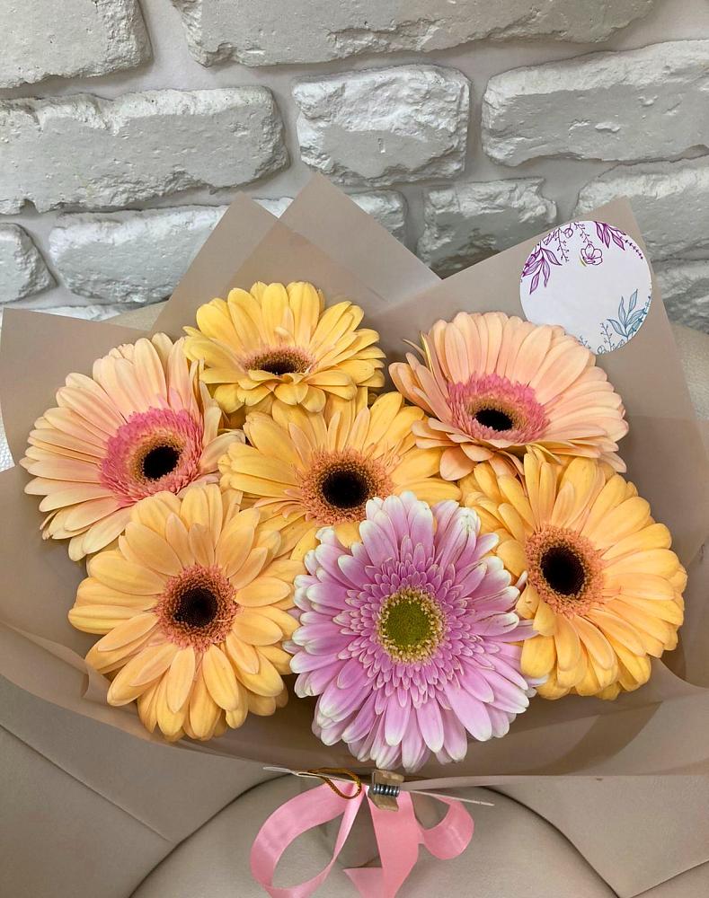 Букет цветов из: Герберы в Чике