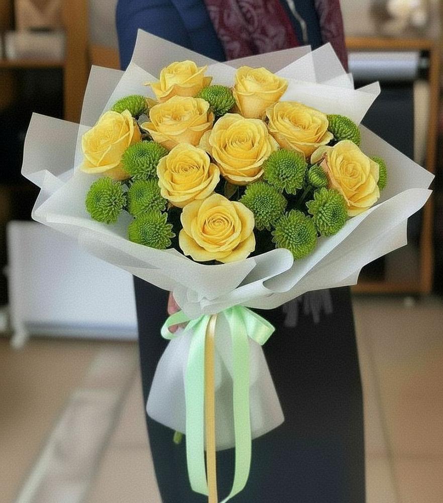 Букет цветов из: Хризантемы и Розы в Чике