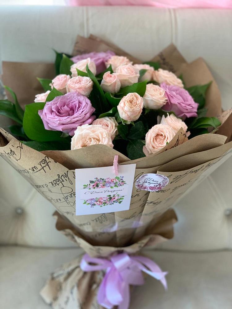 Букет цветов из: Розы в Чике