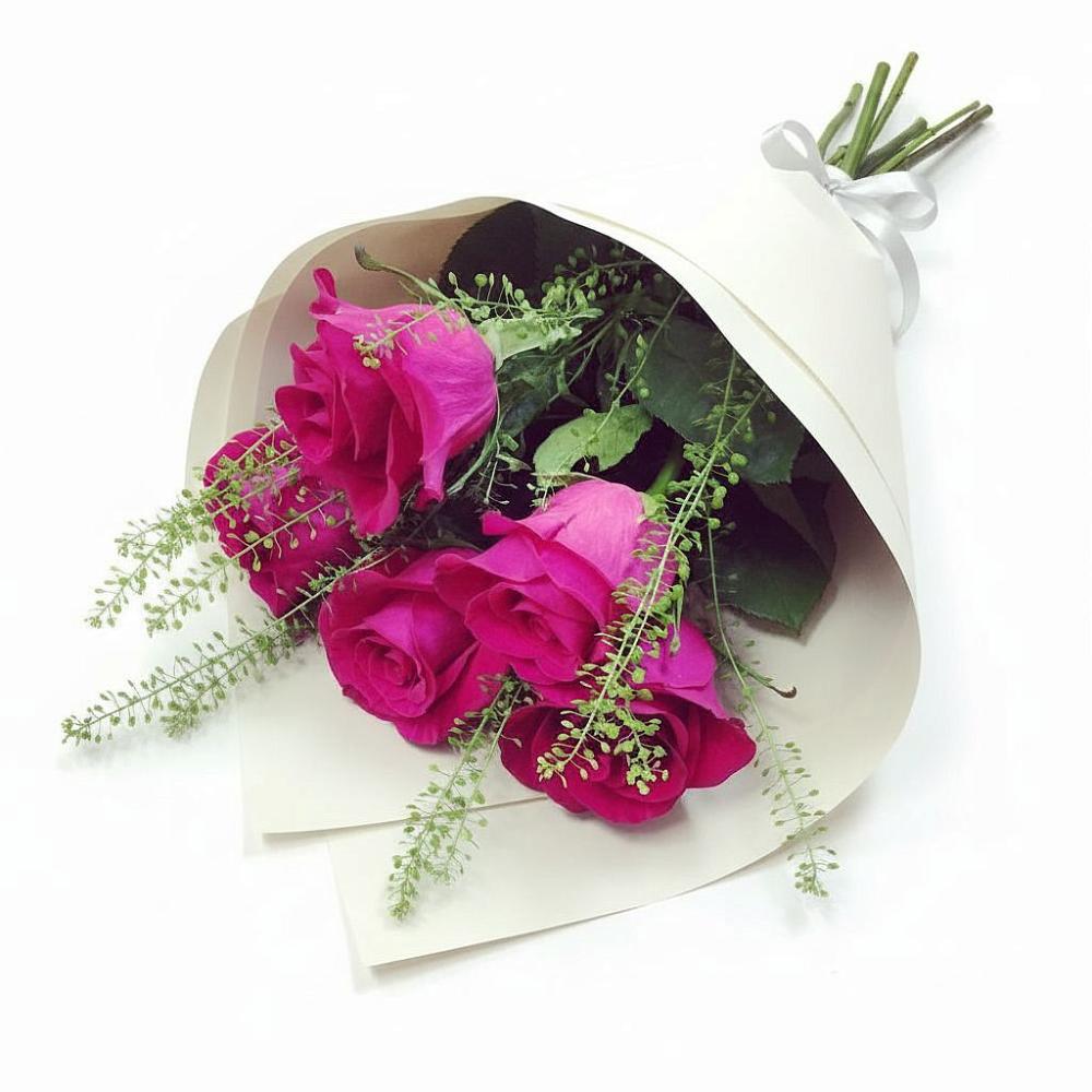 Букет цветов из: Розы в Чике