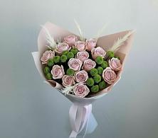 Букет цветов из:  Розы и Хризантемы в Чике