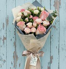 Букет цветов из:  Розы в Чике