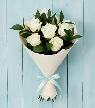 Букет цветов из:  Розы в Чике