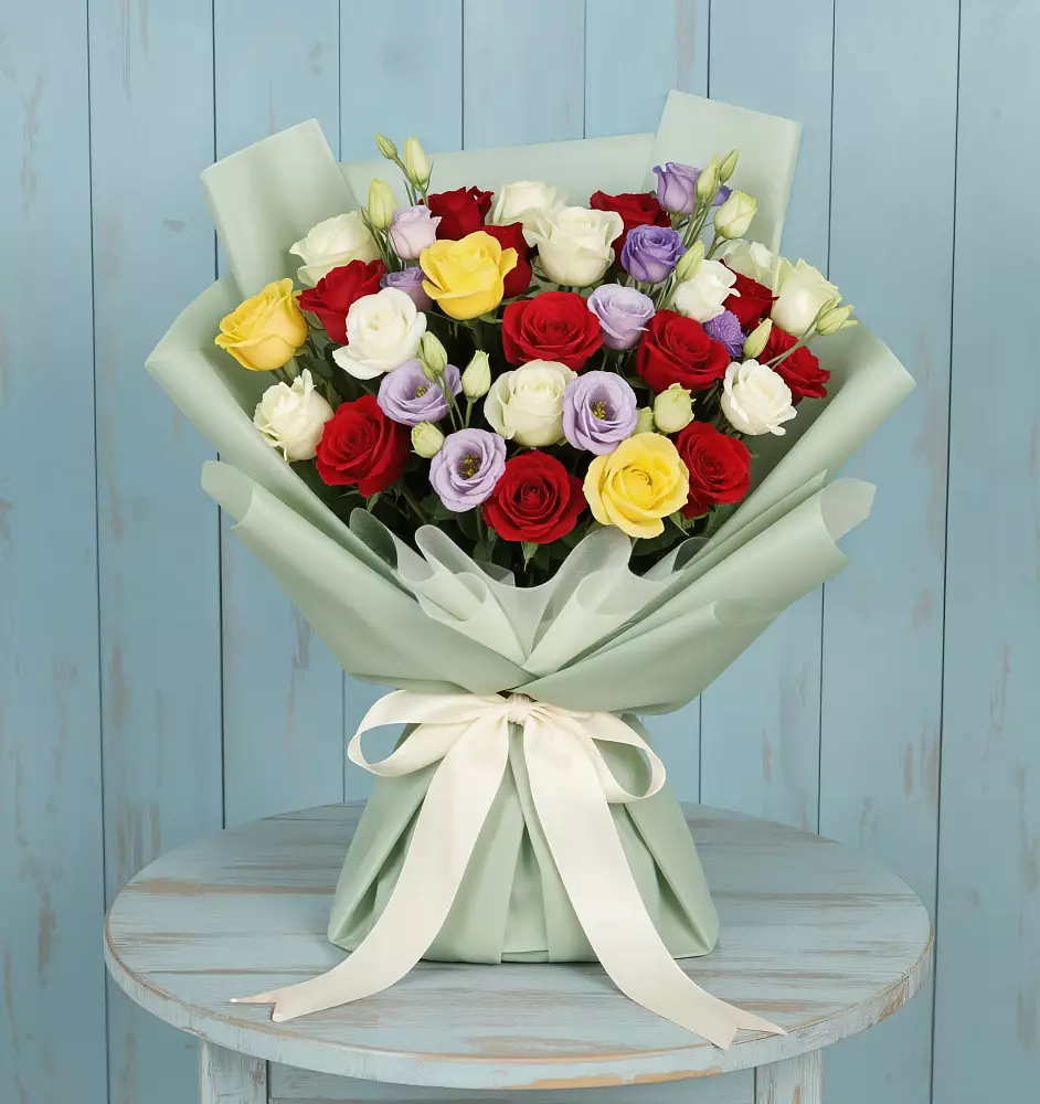 Букет цветов из: Розы в Чике