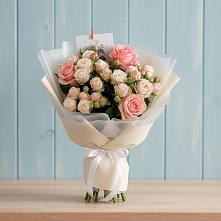 Букет цветов из:  Розы #REPLACE_PRED# Чике