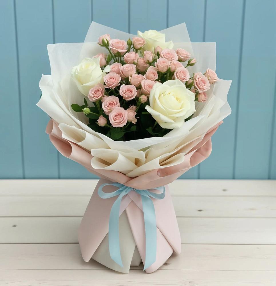 Букет цветов из: Розы в Чике