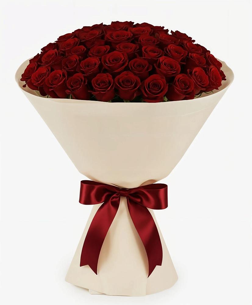 Букет 101 Бордовая роза Блэк Бакарра в Чике