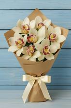 Букет цветов из:  Орхидеи и Розы в Чике